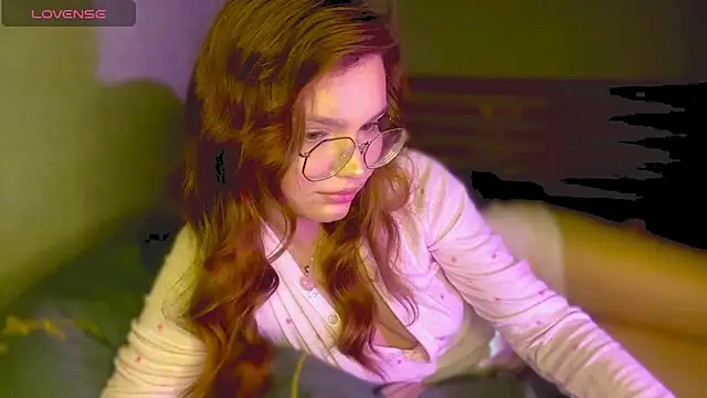 TessaLust  online show from 05-11-26, 07:55