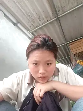 Snapshot of Baby-xinh chatting on 05-02-26, 06:51 Baby-xinh online show from 05-02-26, 06:51