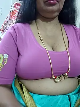 Snapshot of Nayana_456 chatting on 07-06-26, 03:25 Nayana 456 online show from 07-06-26, 03:25