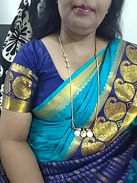 Snapshot of Nayana_456 chatting on 07-17-26, 12:24 Nayana 456 online show from 07-17-26, 12:24