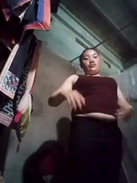 Huyen1133 online show from 04-24-26, 05:53