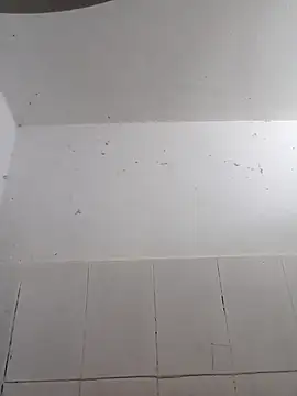 Melari online show from 04-27-26, 01:31