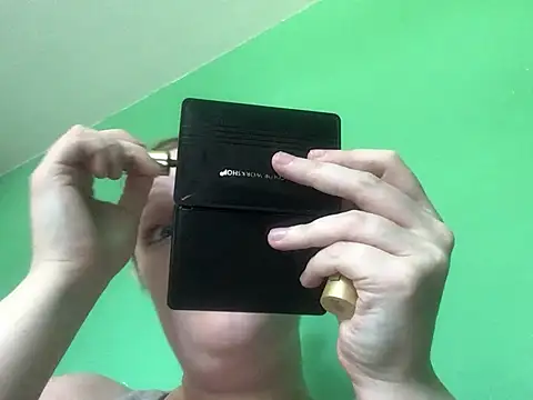 Sexy-Siddy91 online show from 05-12-26, 12:00