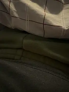 NewWhiteGuy online show from 04-23-26, 11:05