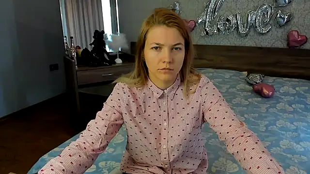 AnniShery online show from 04-27-26, 08:12