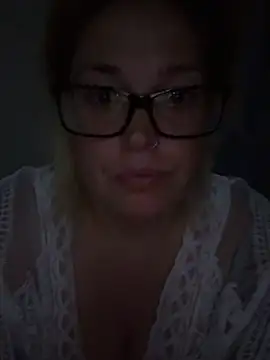 Snapshot of SecretRavenXO chatting on 05-30-26, 12:17 SecretRavenXO online show from 05-30-26, 12:17