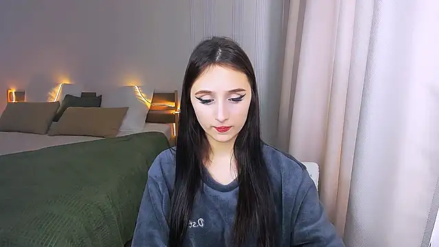 JulietteMonli online show from 06-02-26, 11:32