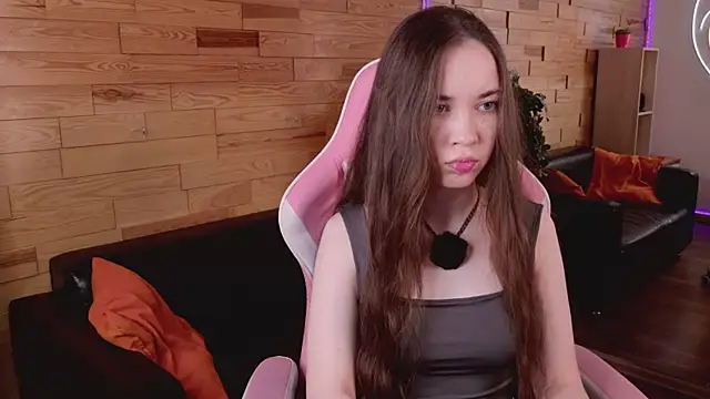 LilaMccoy online show from 07-18-26, 04:43