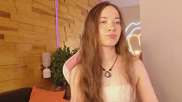 LilaMccoy online show from 07-01-26, 05:30