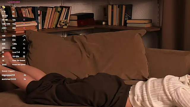 TeishaSprecher online show from 06-11-26, 02:53