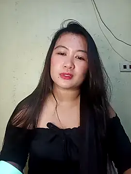 Snapshot of Rosejean chatting on 05-03-26, 05:27 Rosejean online show from 05-03-26, 05:27