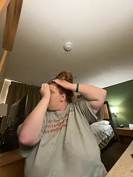 Strawberry256123 online show from 04-27-26, 06:17