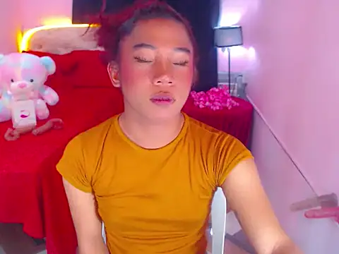 URsexyLylia online show from 05-11-26, 04:26