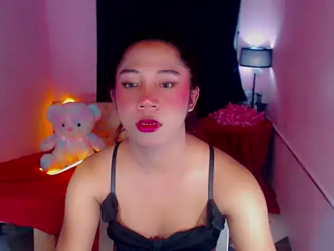 URsexyLylia online show from 06-11-26, 04:59