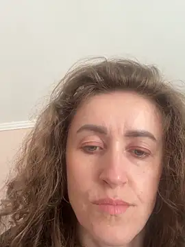 Avokadoo online show from 04-26-26, 02:36