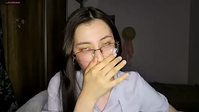AshleyTropiano online show from 06-03-26, 04:33