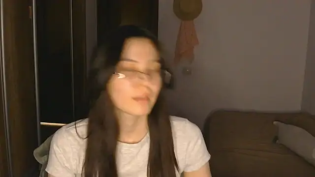 AshleyTropiano online show from 06-11-26, 04:26