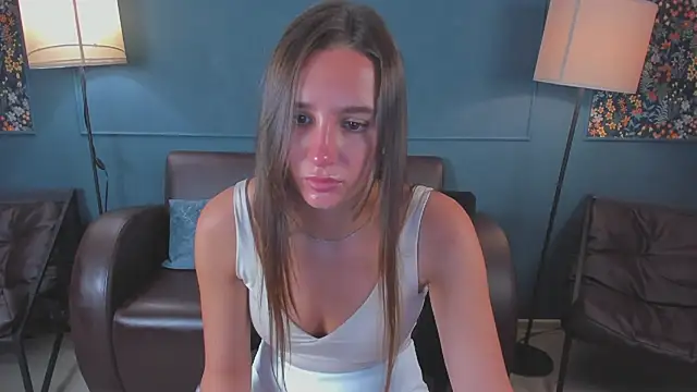 NicoleWells22 online show from 06-14-26, 04:57