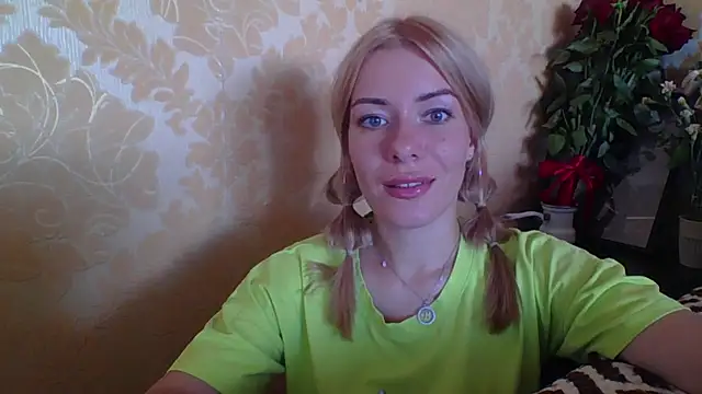 Softy Aura  online show from 07-07-26, 01:14