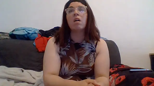 miss16 online show from 06-01-26, 01:44