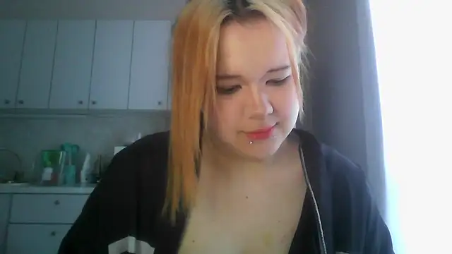 Amanda Mia  online show from 06-24-26, 07:51