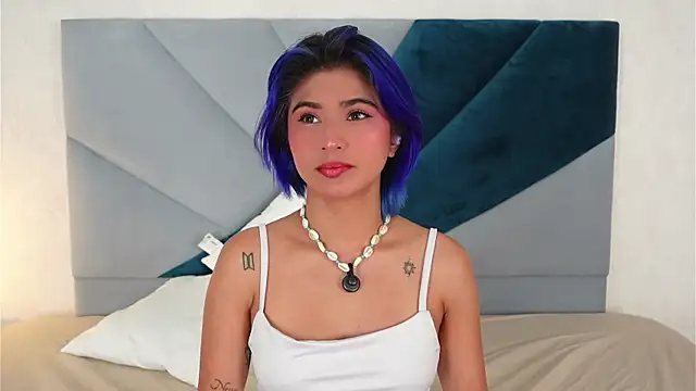 Sky Riyoo online show from 07-19-26, 04:32