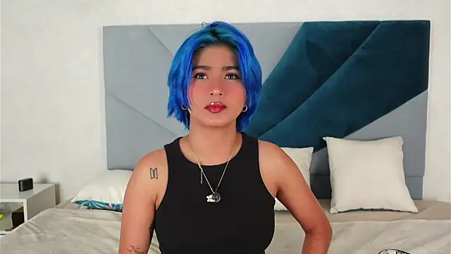 Sky Riyoo online show from 05-03-26, 04:39