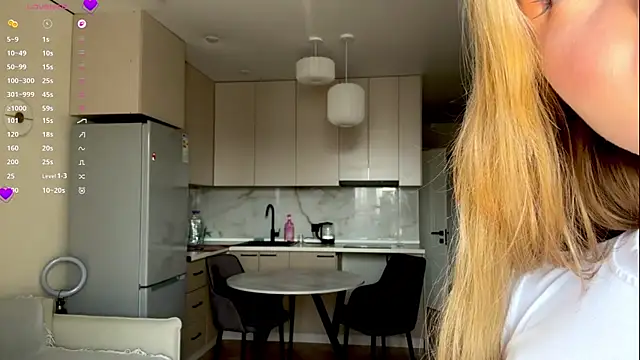 AlberthaBudd online show from 07-18-26, 04:32