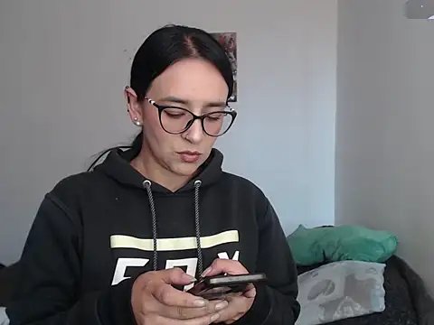 ASHLEYLOVE11 online show from 06-19-26, 02:23