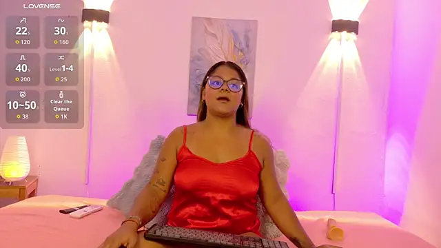 chelseea bluey1 online show from 04-26-26, 02:42