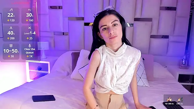 mariana  thompson online show from 07-18-26, 02:42