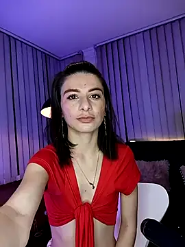 Snapshot of mariana__thompson chatting on 05-08-26, 01:31 mariana thompson online show from 05-08-26, 01:31