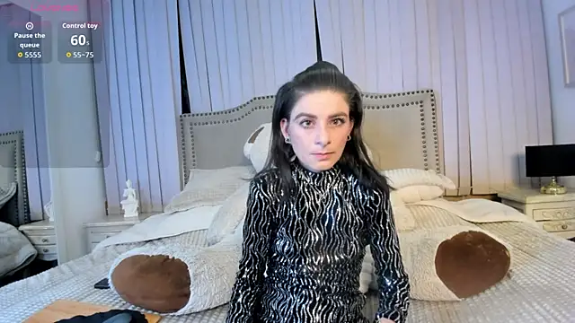mariana  thompson online show from 06-26-26, 03:12