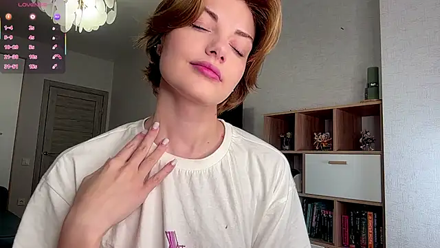 LinaFlamie online show from 07-24-26, 10:11