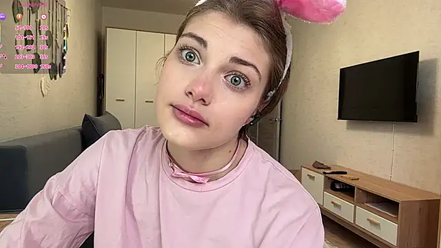 LinaFlamie online show from 06-12-26, 10:13