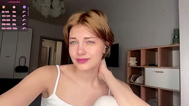 LinaFlamie online show from 07-11-26, 10:15