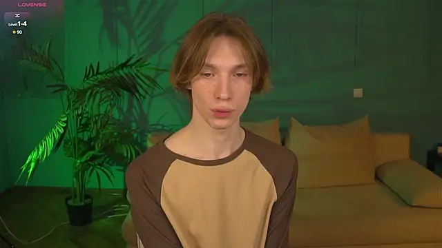 Daniel Schmidt online show from 05-05-26, 05:32