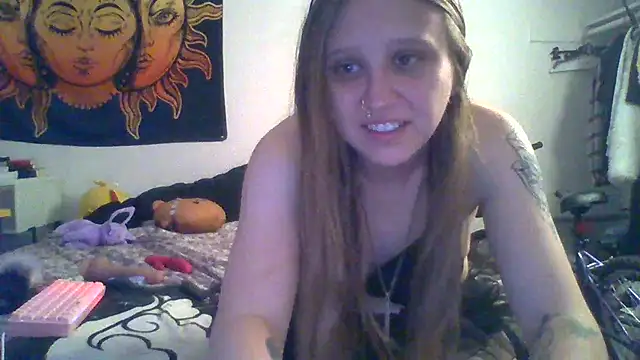 BunnyHooppss online show from 06-14-26, 05:25