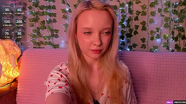  CloudNine  online show from 05-17-26, 02:55