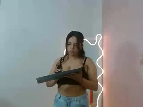 Karla tay1 online show from 05-06-26, 11:47