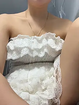 Miu-lete online show from 05-19-26, 03:57
