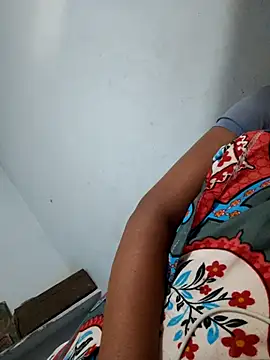 Snapshot of Tamil_Hot_HoneyBee chatting on 06-09-26, 03:07 Tamil Hot HoneyBee online show from 06-09-26, 03:07