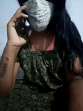 Snapshot of Tamil_Hot_HoneyBee chatting on 05-08-26, 06:28 Tamil Hot HoneyBee online show from 05-08-26, 06:28