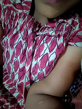 Tamil Hot HoneyBee online show from 07-18-26, 04:59