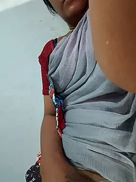 Tamil Hot HoneyBee online show from 07-05-26, 04:06