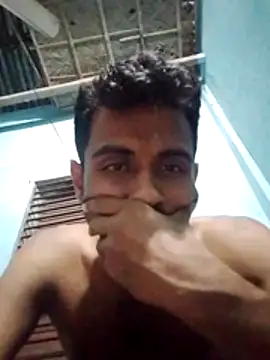Snapshot of desibullboybd chatting on 05-04-26, 12:08 desibullboybd online show from 05-04-26, 12:08