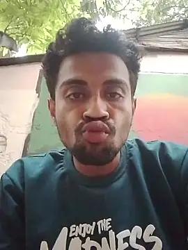 Snapshot of desibullboybd chatting on 06-02-26, 12:16 desibullboybd online show from 06-02-26, 12:16