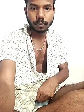 Snapshot of Robin681 chatting on 07-01-26, 01:28 Robin681 online show from 07-01-26, 01:28