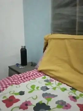 Snapshot of omparkash1 chatting on 05-11-26, 12:50 omparkash1 online show from 05-11-26, 12:50