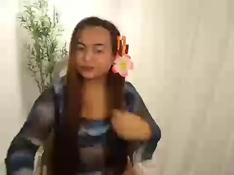 Czarinna online show from 05-15-26, 04:38